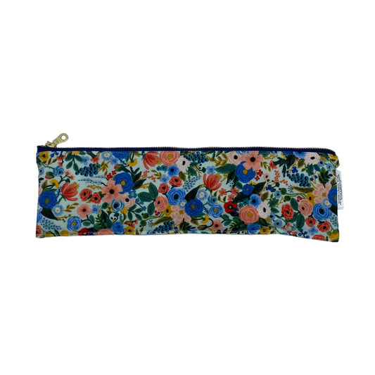 XXL Sized Reusable Straw Floral with Gold Zipper