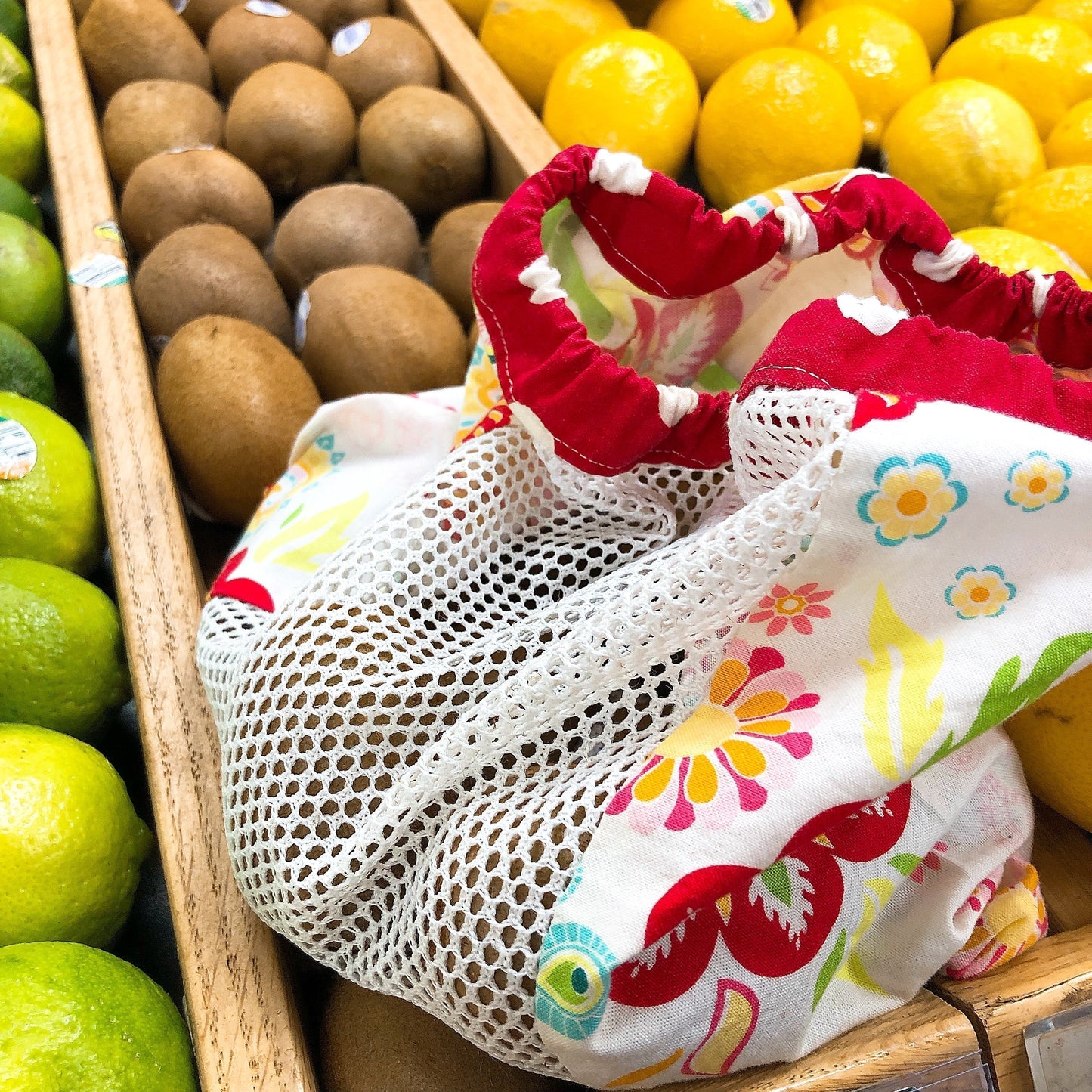 Medium Produce Bag Floral with Gold Accents