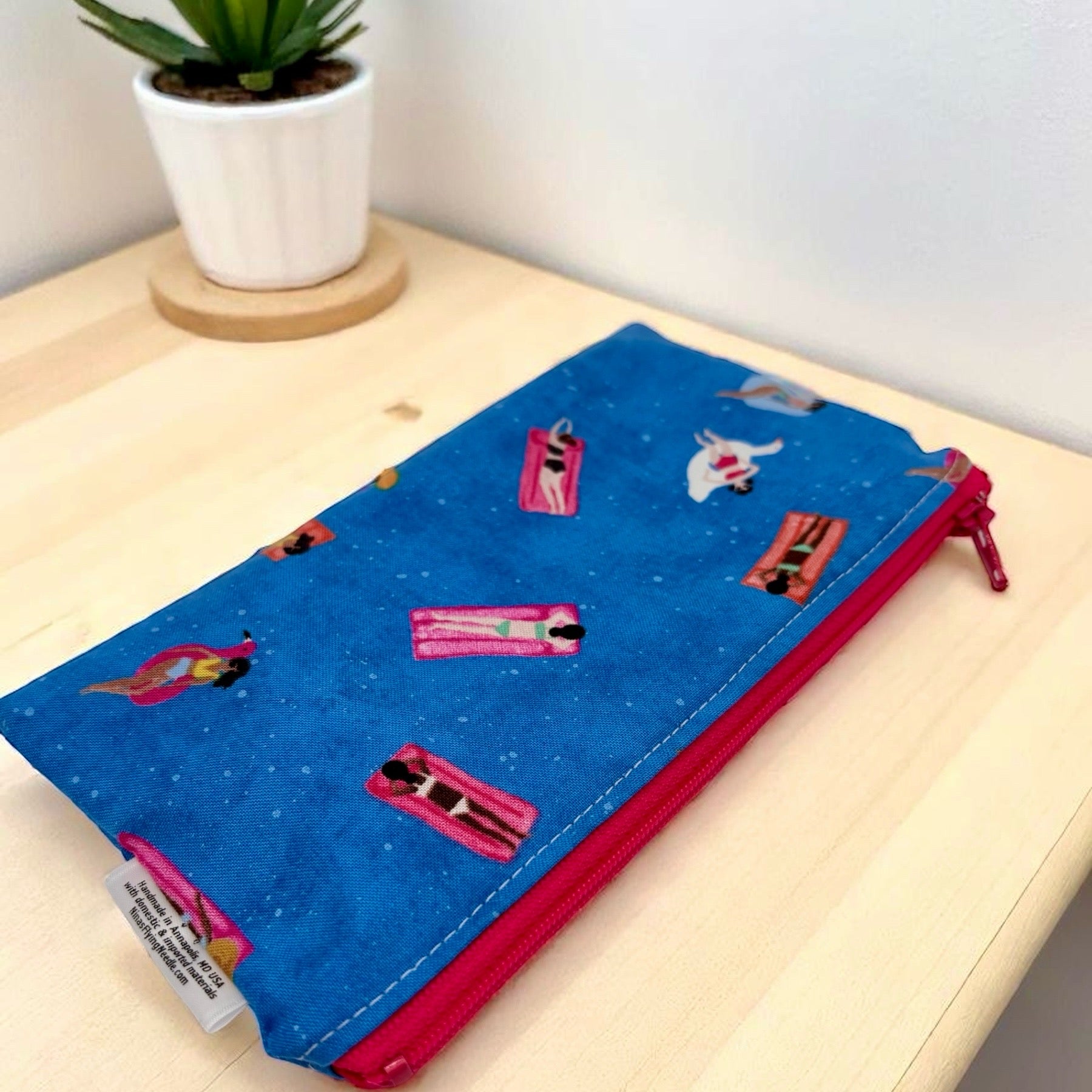 Knick Knack Sized Reusable Zippered Bag Pool Floaties