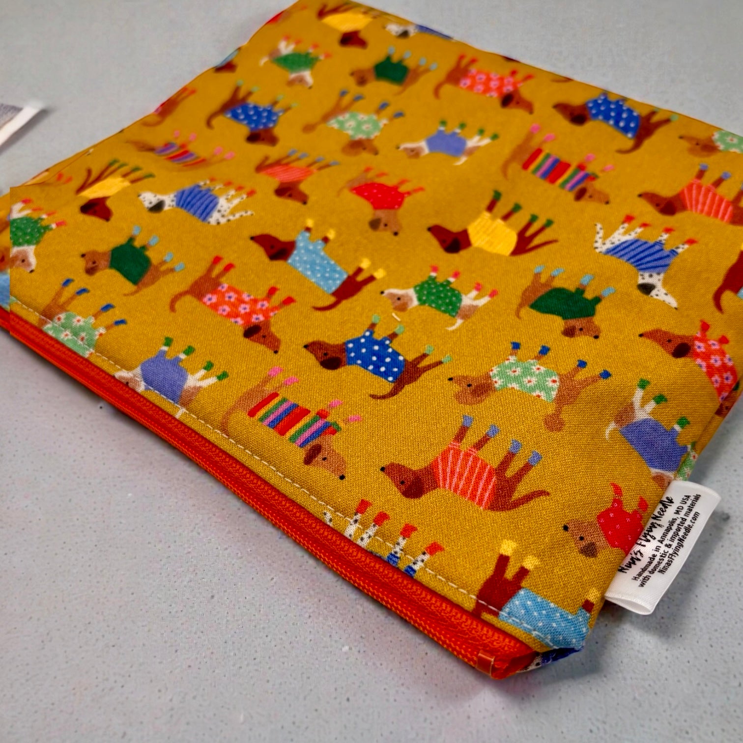 Sandwich Sized Reusable Zippered Bag Dogs