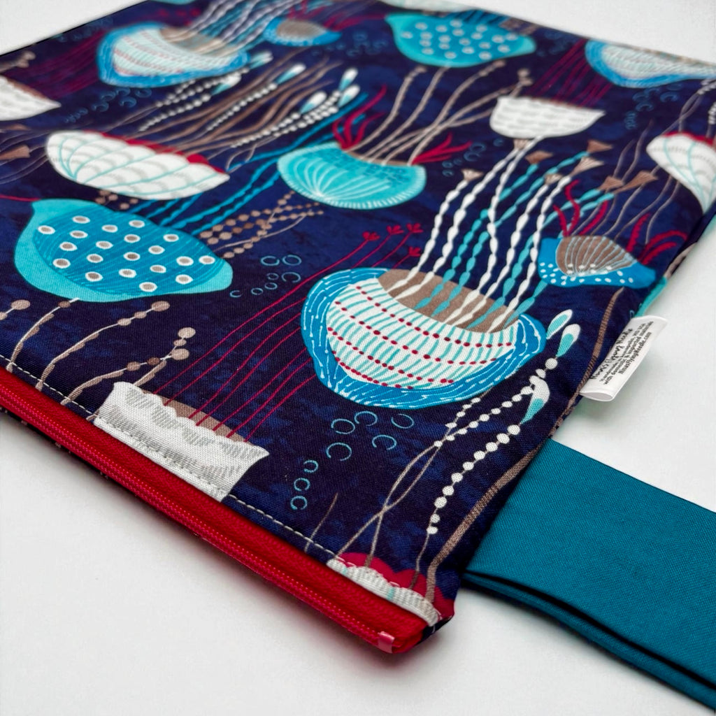 Large Wet Bag with Handle Jelly Fish