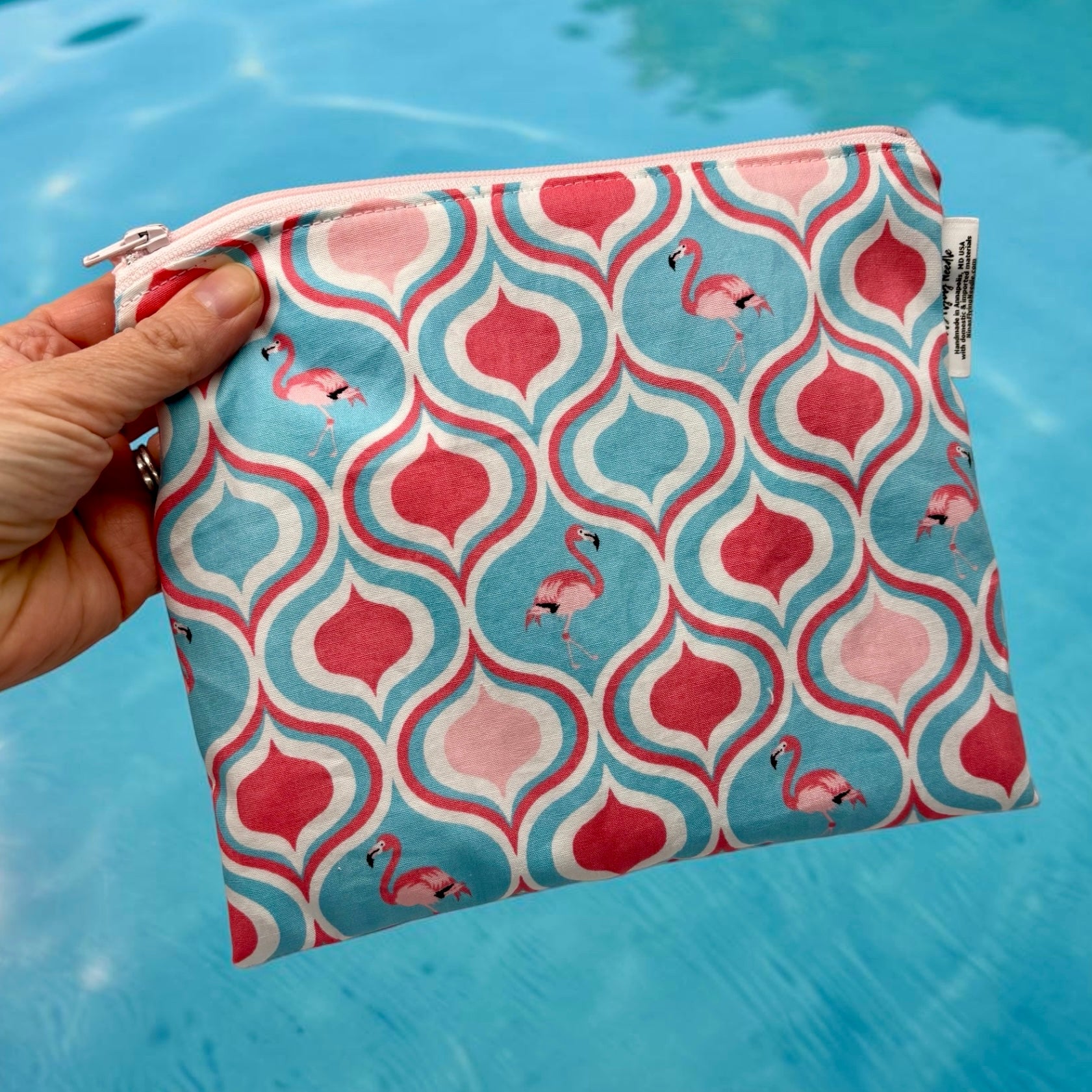 Sandwich Sized Reusable Zippered Bag Flamingos
