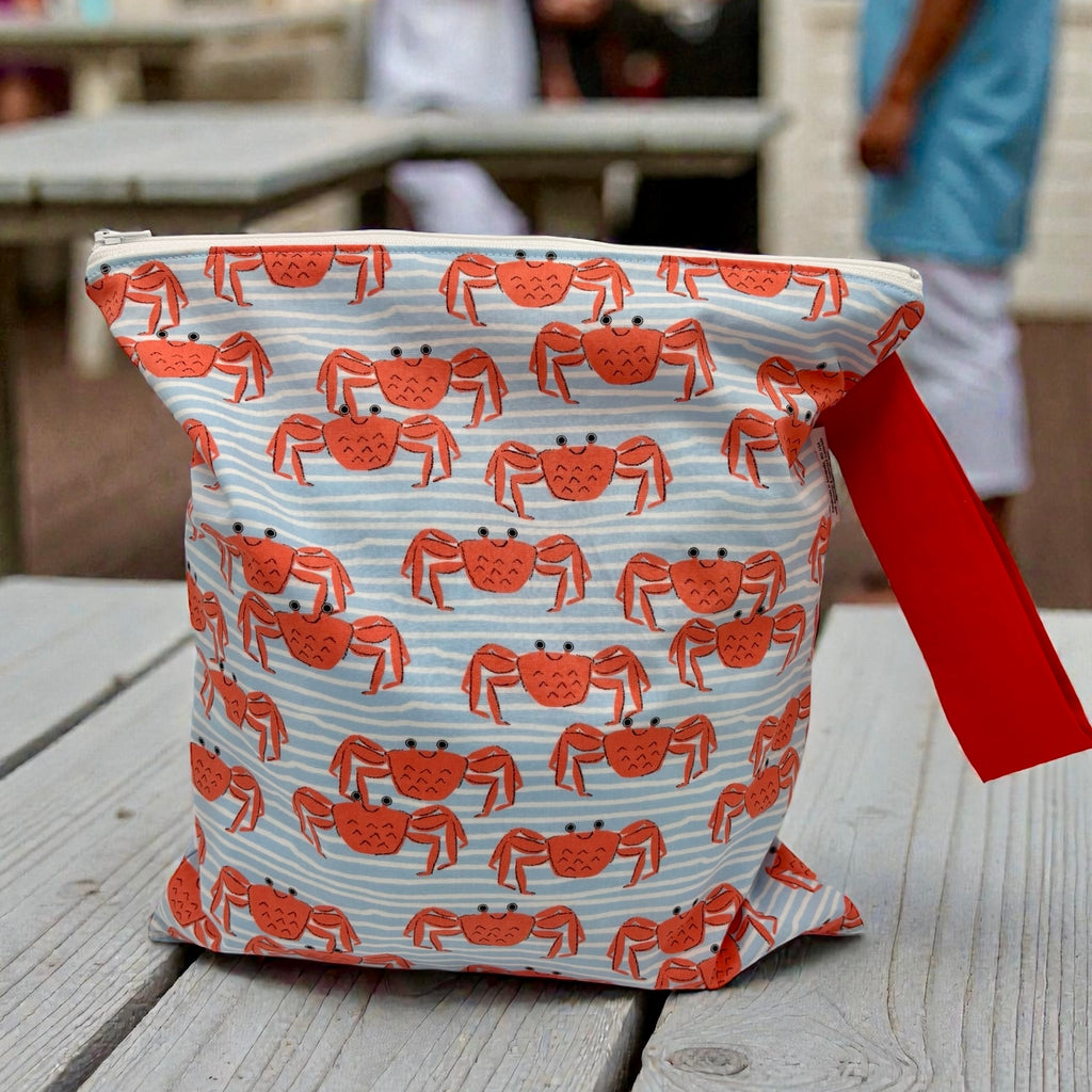 Large Wet Bag with Handle Pool Crabs and Stripes