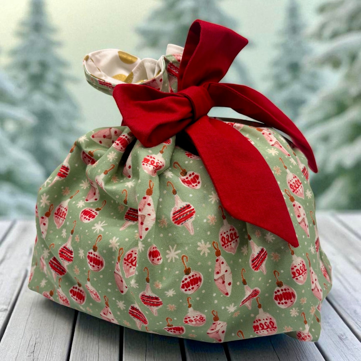 Just Right Gift Bag - Christmas Trees Ornaments Golden