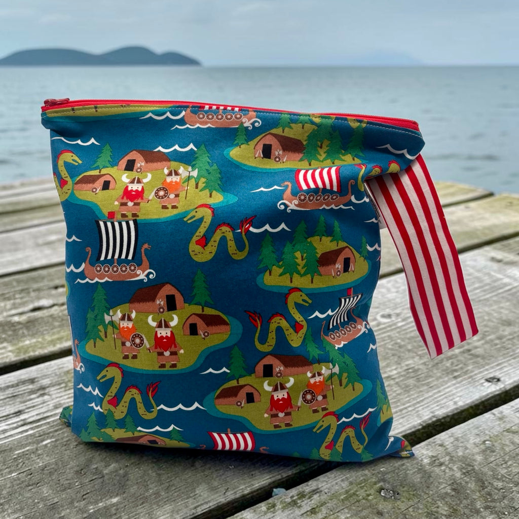 Large Wet Bag with Handle Vikings