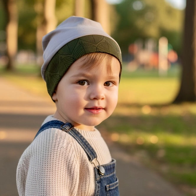 Beanie Hat in Little Kid: Solid Gray with Leaves