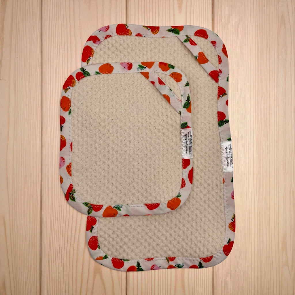 Combo Set of 2 Paper Towels - Apples Red