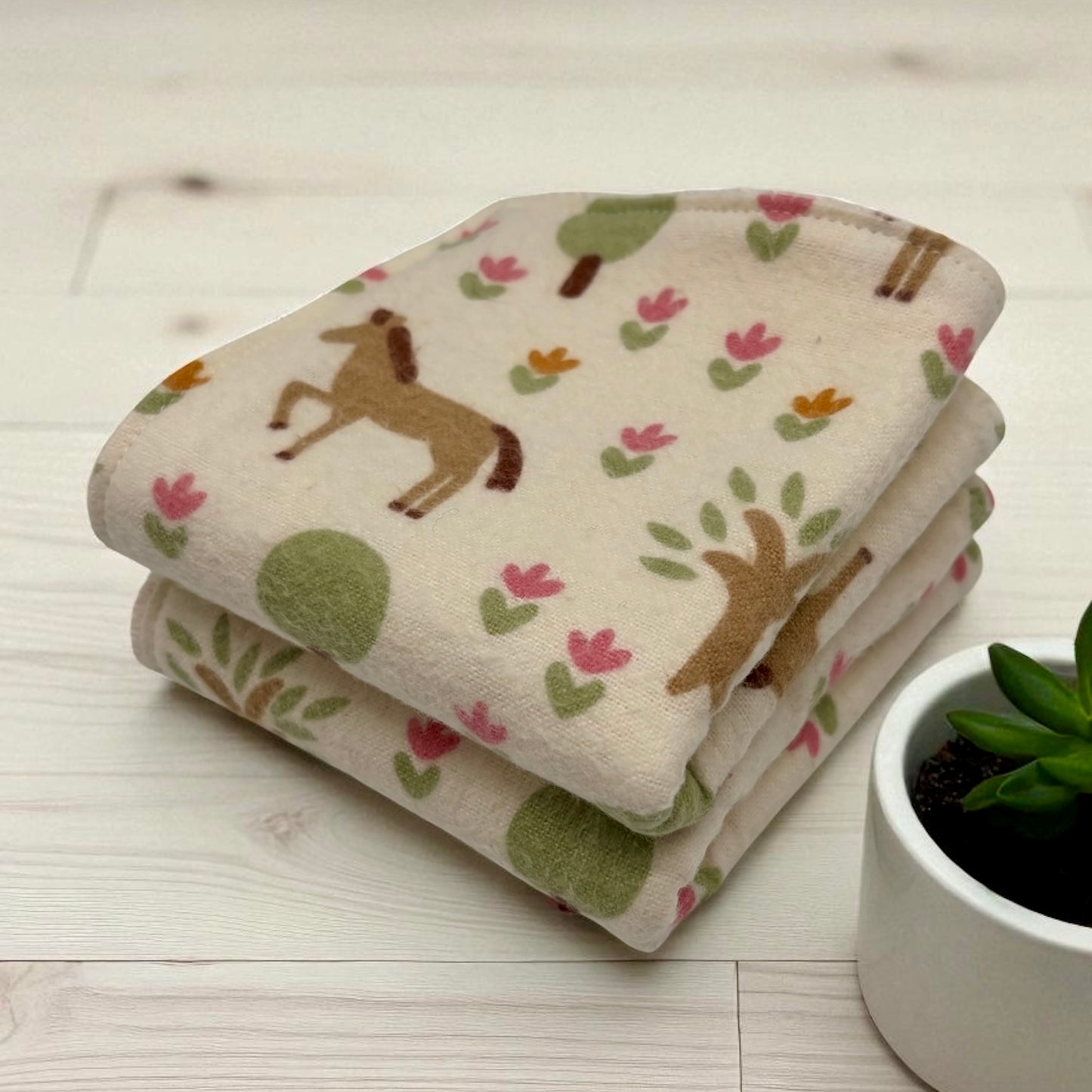 Wash Cloth - Regular - Horses and Tulips