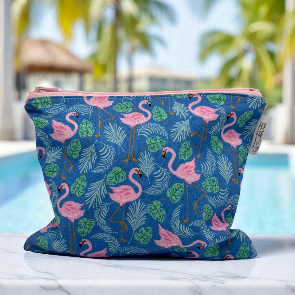 Sandwich Sized Reusable Zippered Bag Flamingos