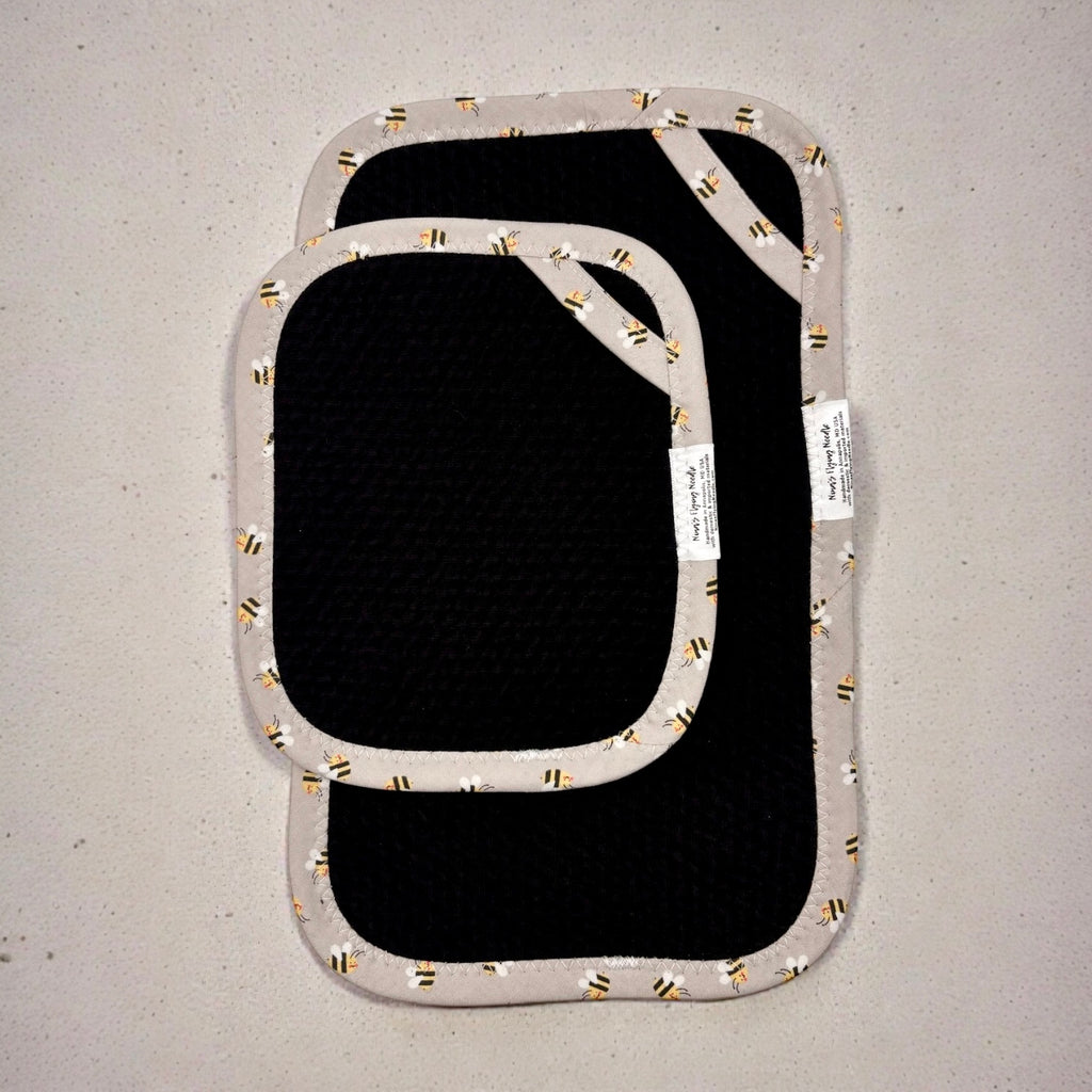 Combo Set of 2 Paper Towels - Bees in Black