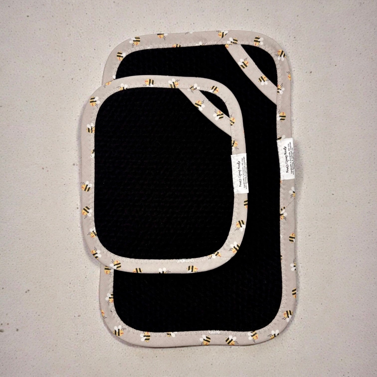 Combo Set of 2 Paper Towels - Bees in Black