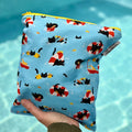 Medium Sized Wet Bag Cats Swimming