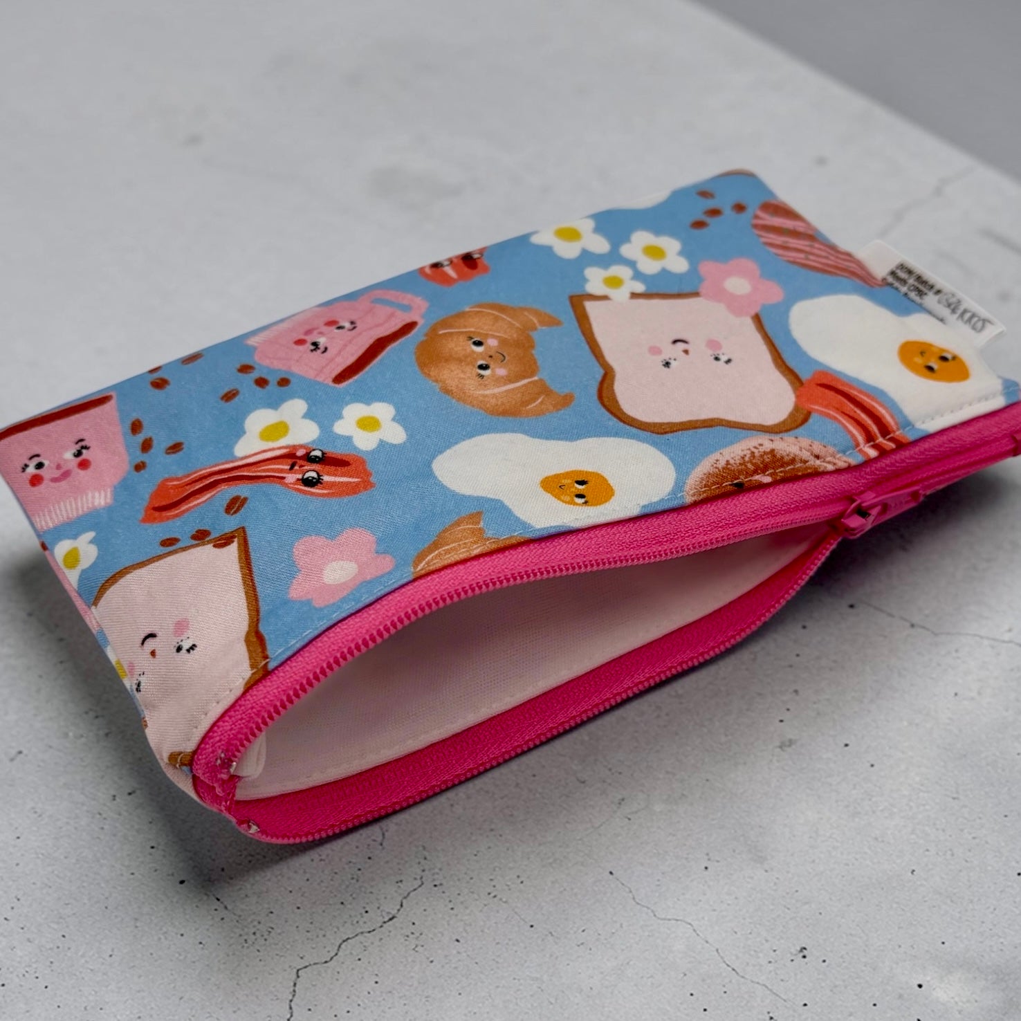 Knick Knack Sized Reusable Zippered Bag Breakfast