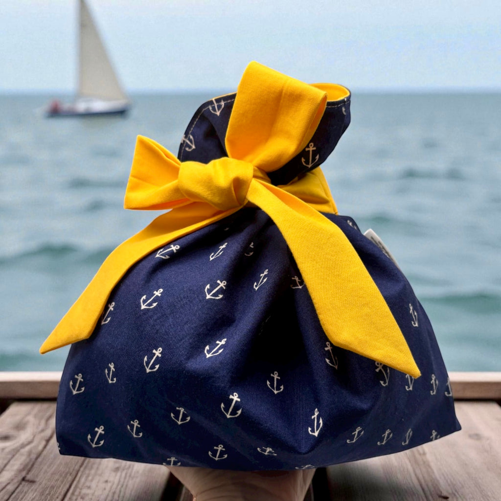 Just Right Gift Bag - Anchors on Navy