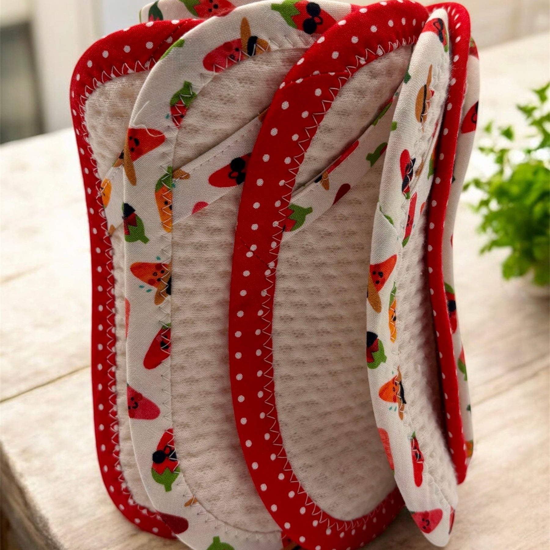 Set of 2 Reusable STANDARD Paper Towels - Chili Peppers and Polka Dots