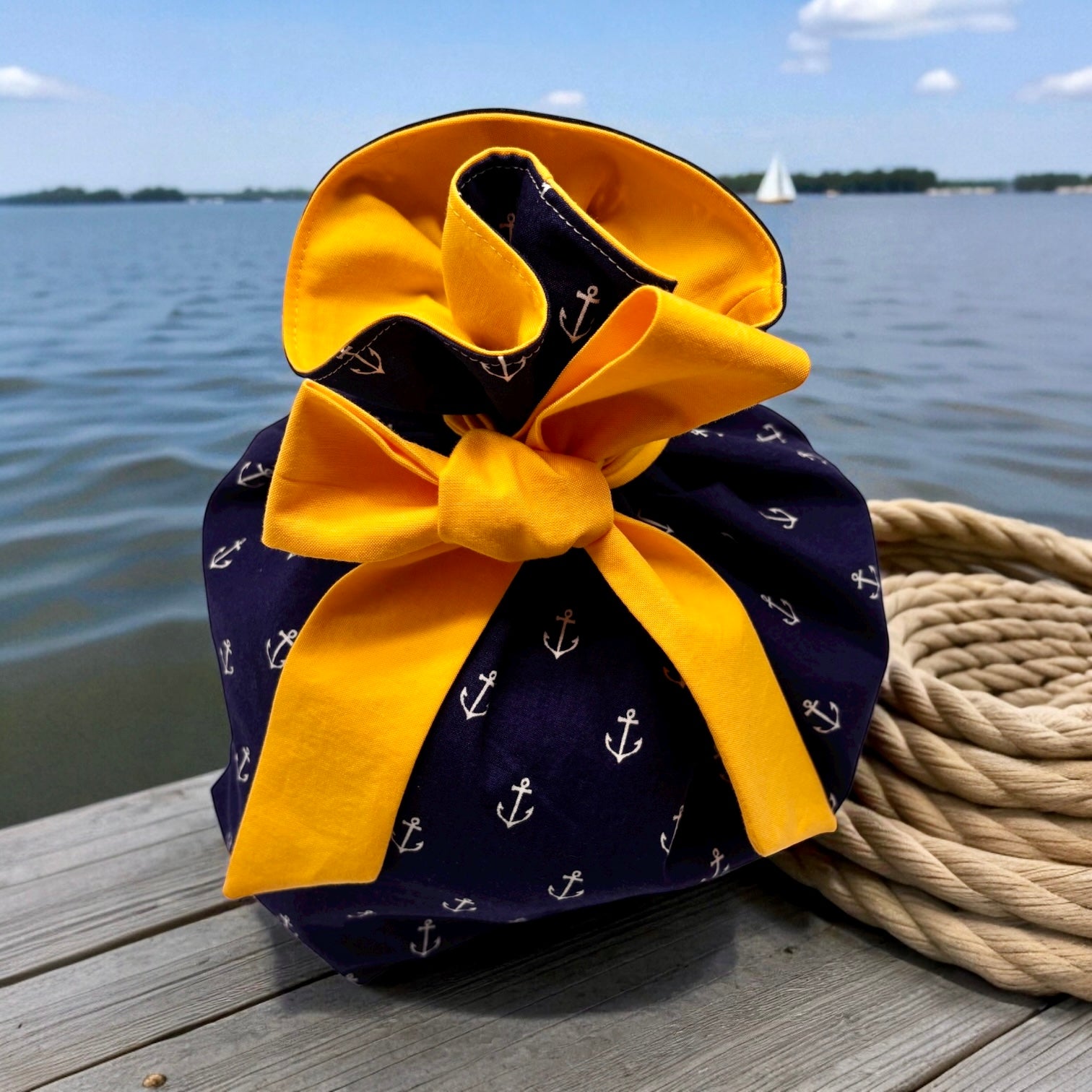 Just Right Gift Bag - Anchors on Navy