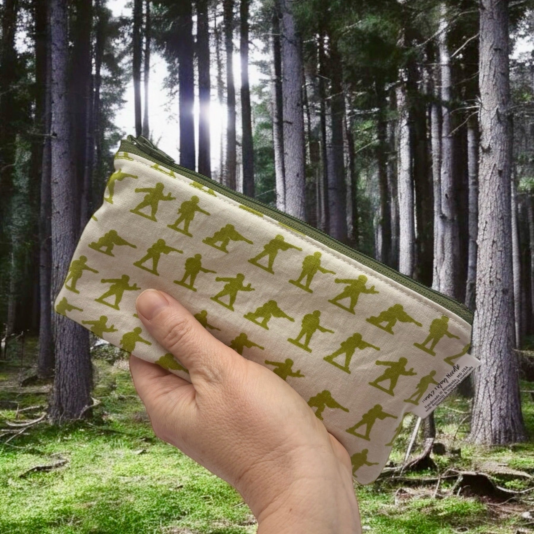 Knick Knack Sized Reusable Zippered Bag Toy Soldiers