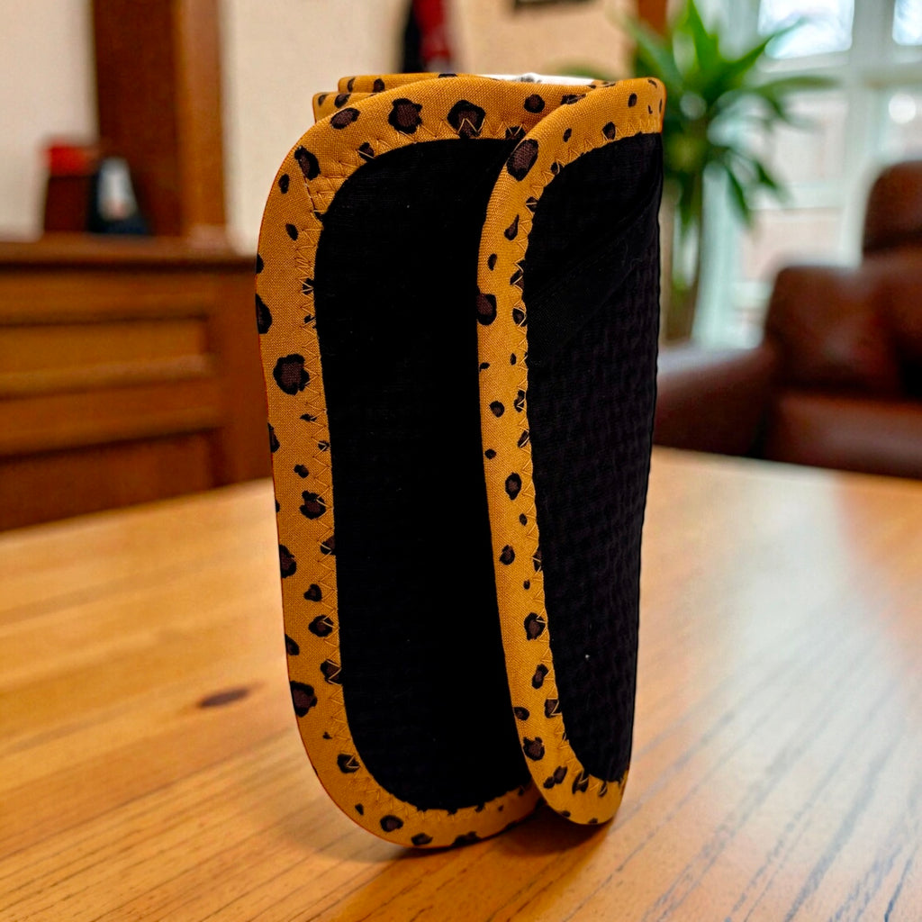 Set of 2 Reusable STANDARD Paper Towels - Cheetah on Black