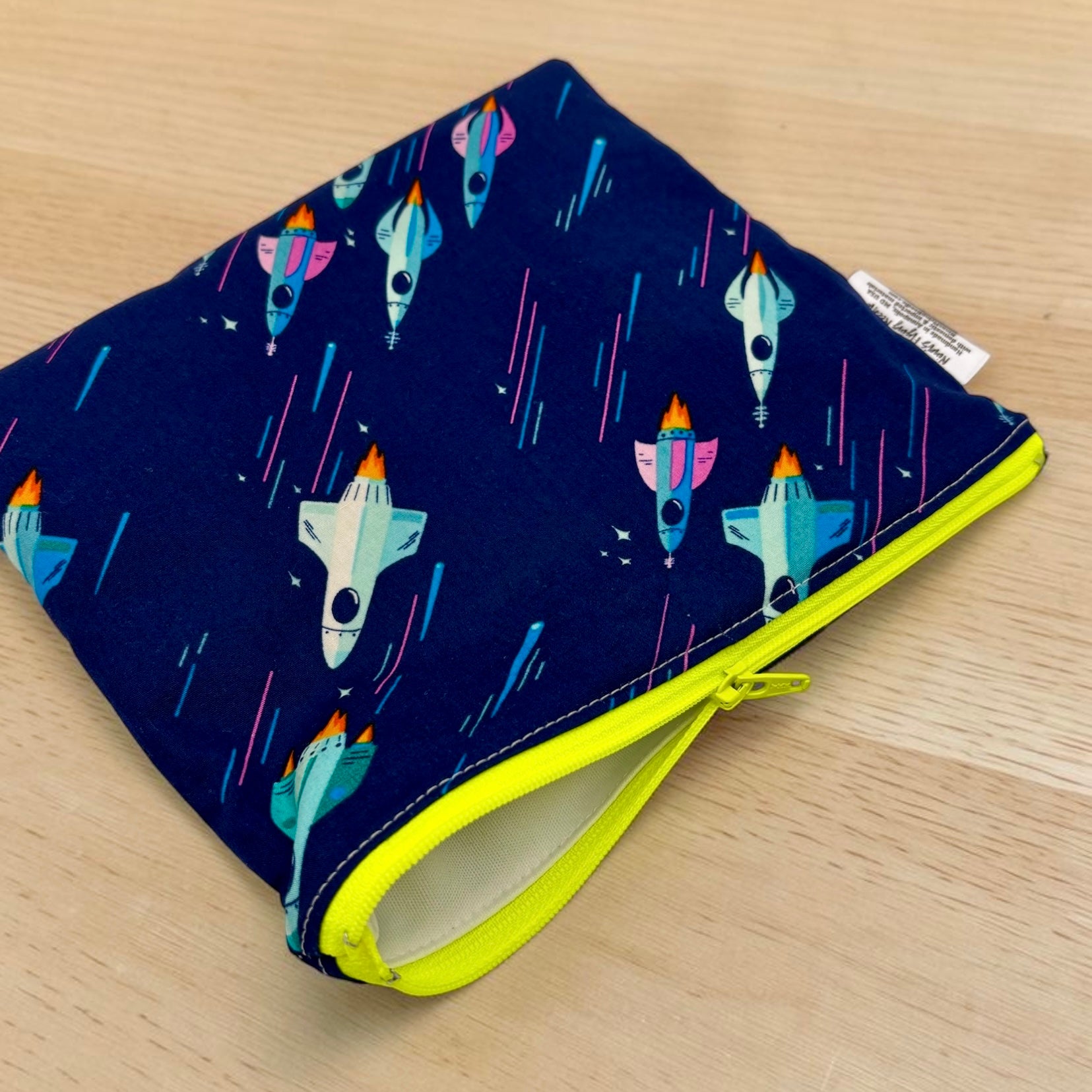 Sandwich Sized Reusable Zippered Bag Spaceship