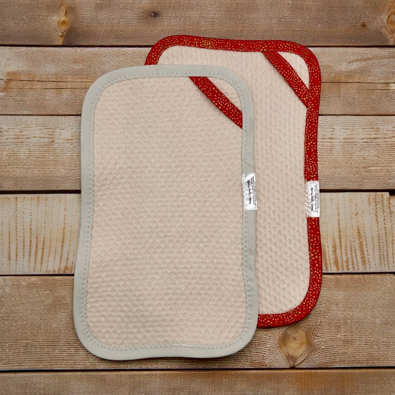 Set of 2 Reusable STANDARD Paper Towels - Gold Sparkle on Red and Off White with Gold Sparkle on Red