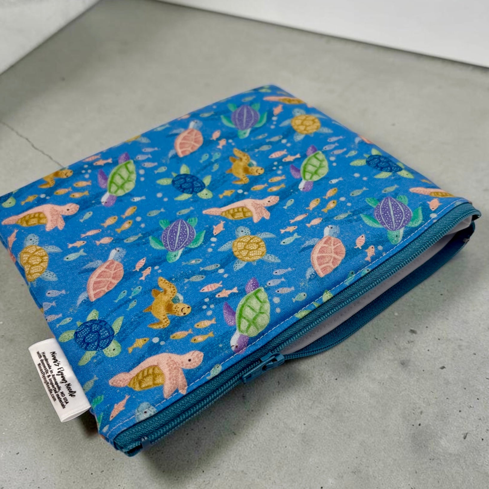 Sandwich Sized Reusable Zippered Bag Turtles