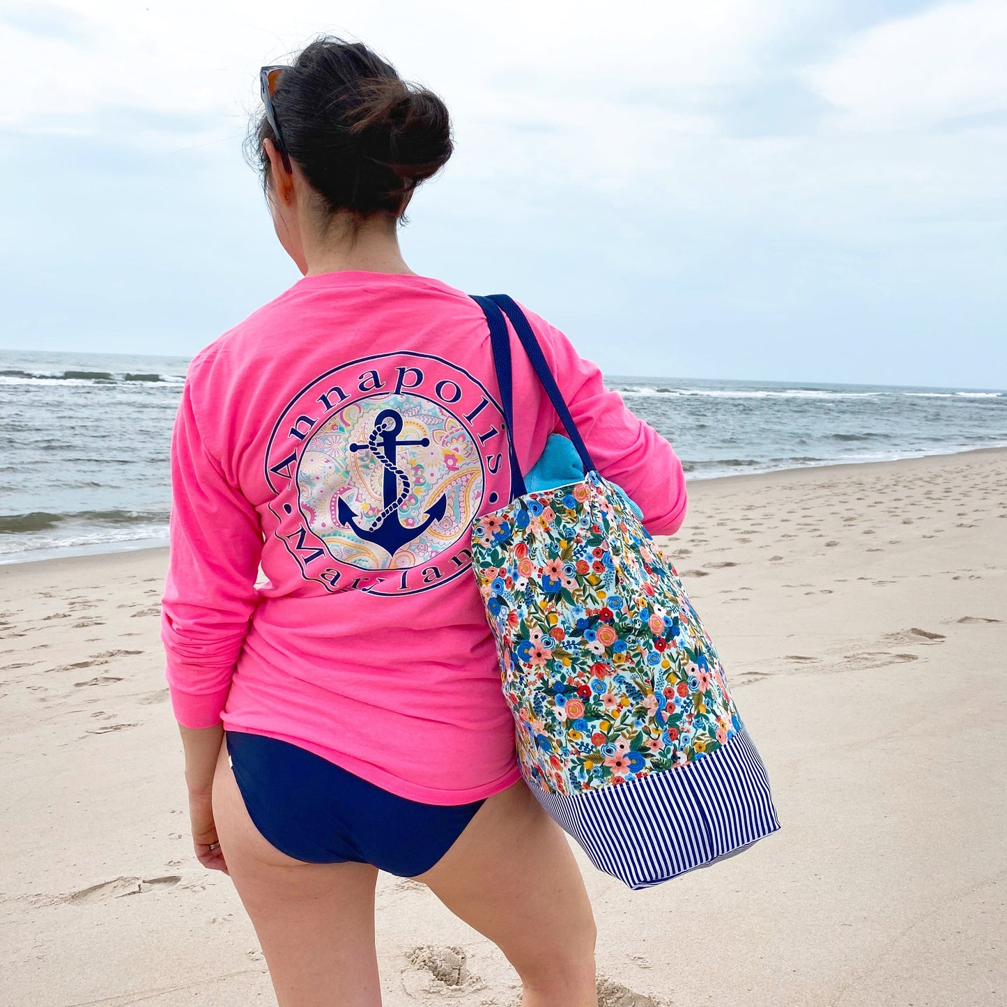 Pool Bag Crabs and Floral on Navy with Pink Accents
