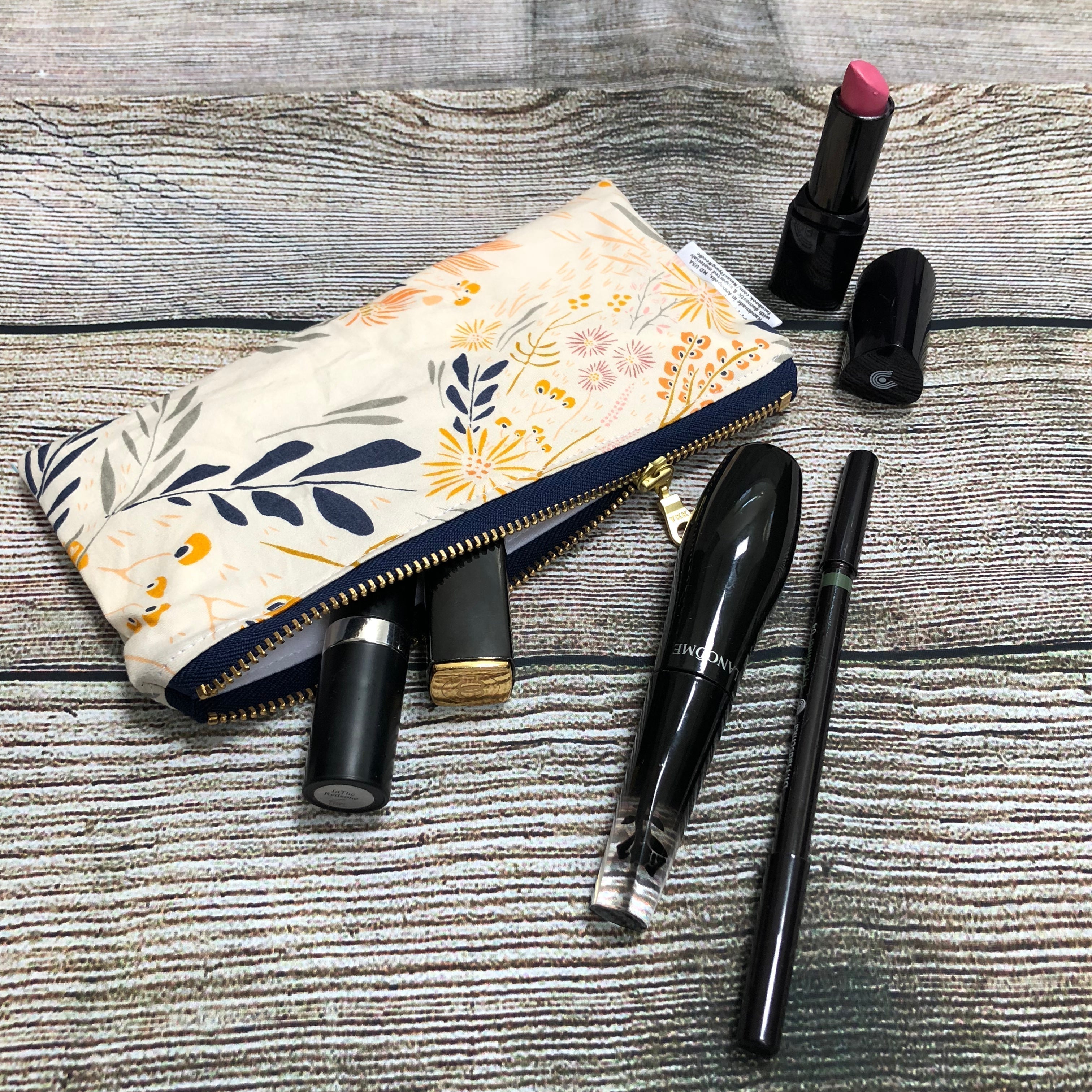 Knick Knack Sized Reusable Zippered Bag Polka Dots and Balloons Combo Print