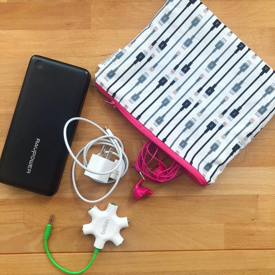 Sandwich Sized Reusable Zippered Bag Solid Blue